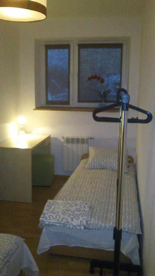 Kwatery Pracownicze Tolek Varšava Exteriér fotografie